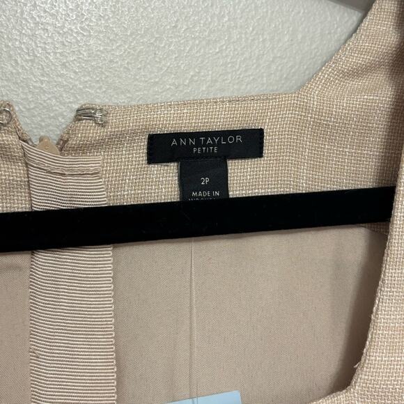 NWT Ann Taylor Linen Blend Square Neck Faux Wrap Sheath Dress - Size 2 Petite - Picture 5 of 8